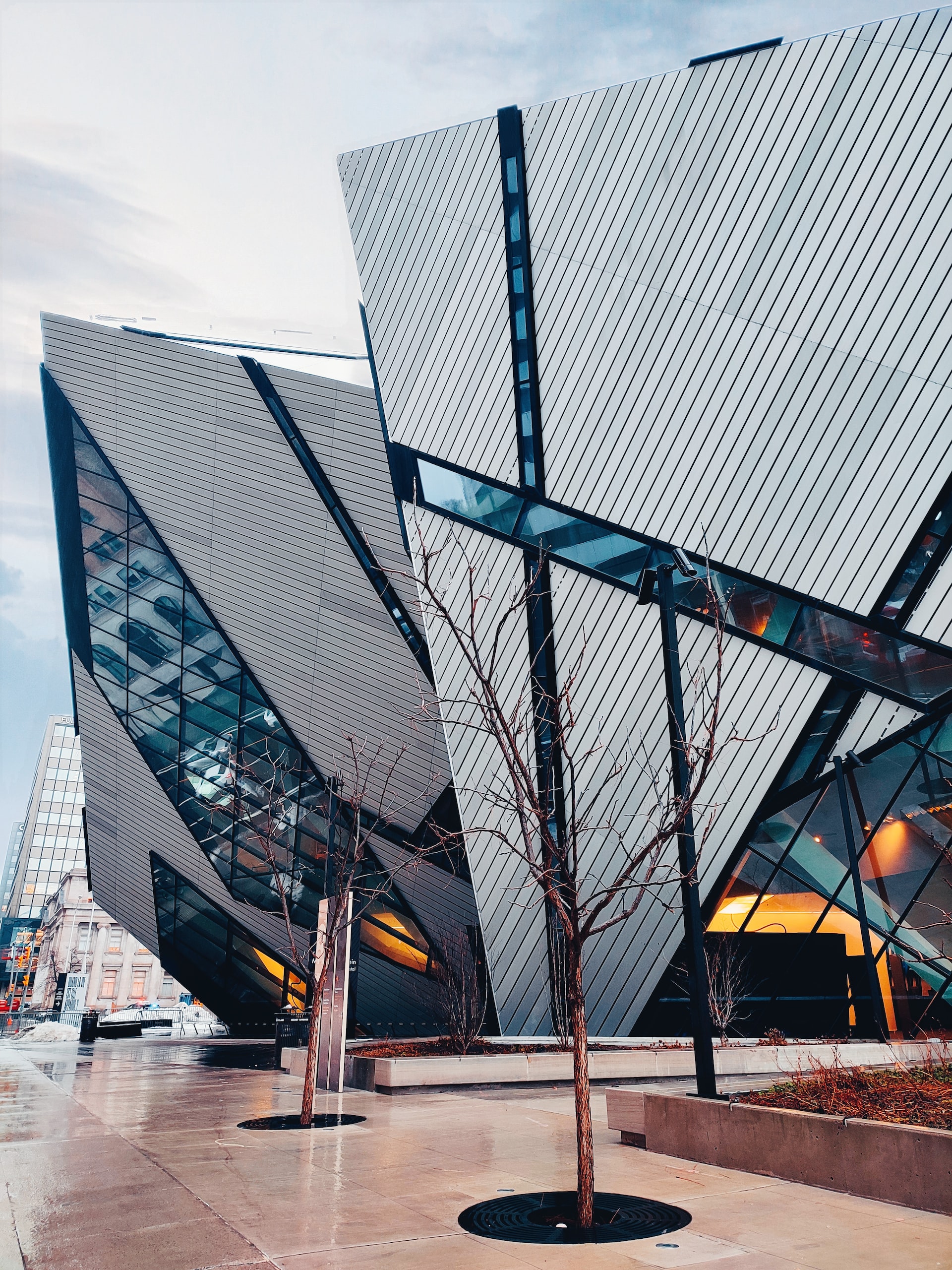 image of the ontario museum as one of the top 9 things to do in toronto canada 